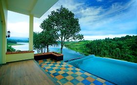 Vista Del Lago - Lakeview Homestay